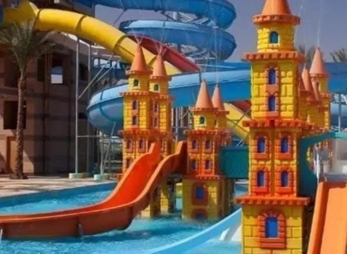 Mirage Bay & Aqua Park View Aqua Hotel